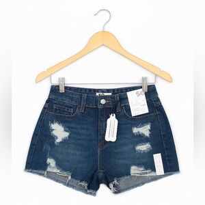 SO New With Tags Junior’s size 7 high rise denim shortie. 28” waist, 2.5” inseam